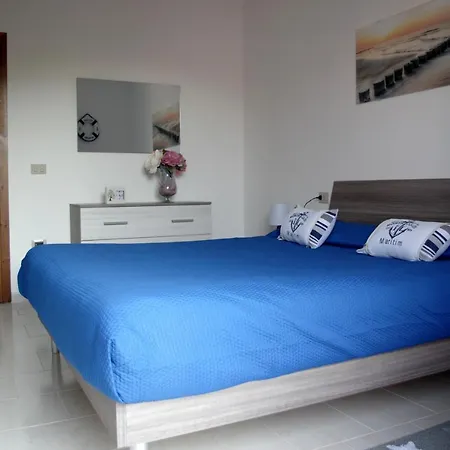 Apartment In Con Piscina *
